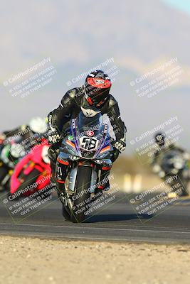 media/Dec-07-2024-CVMA (Sat) [[21c5f1ef85]]/Race 12-Supersport Middleweight/